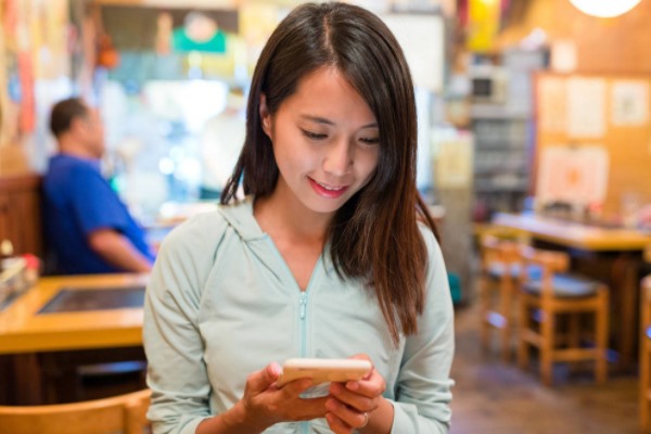 有人说今日头条不太可能替代微信，但会火过微博和知乎，而陌陌有些功能已超越微信，你怎么看？