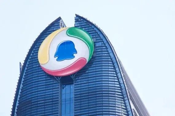 雷达加好友加的是附近的人吗？